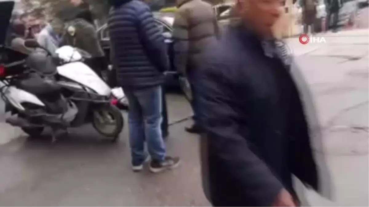 Otomobil ile kurye motoru çarpıştı: 1 yaralı