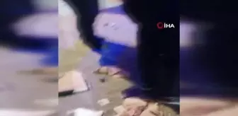 Servis minibüsü ile motosiklet çarpıştı: Domino's Pizza kuryesi ağır yaralandı