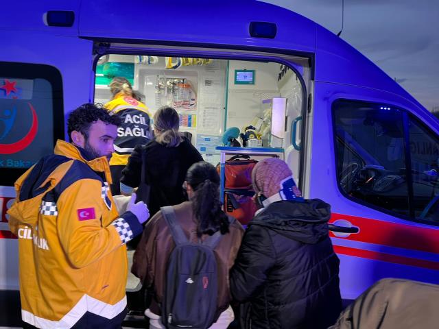 Son dakika! Bartın'da kontrolden çıkan yolcu otobüsü devrildi: 39 yaralı var Son dakika! Bartın'da kontrolden çıkan yolcu otobüsü devrildi: 39 yaralı var