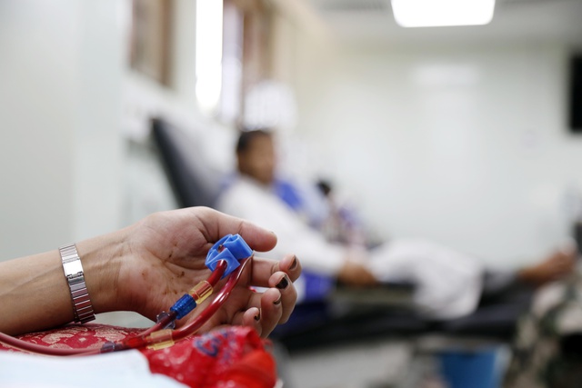 Yemen'de Binlerce Böbrek Hastası, Malzeme Eksikliği Nedeniyle Ölüm Riskiyle Karşı Karşıya Yemen'de Binlerce Böbrek Hastası, Malzeme Eksikliği Nedeniyle Ölüm Riskiyle Karşı Karşıya