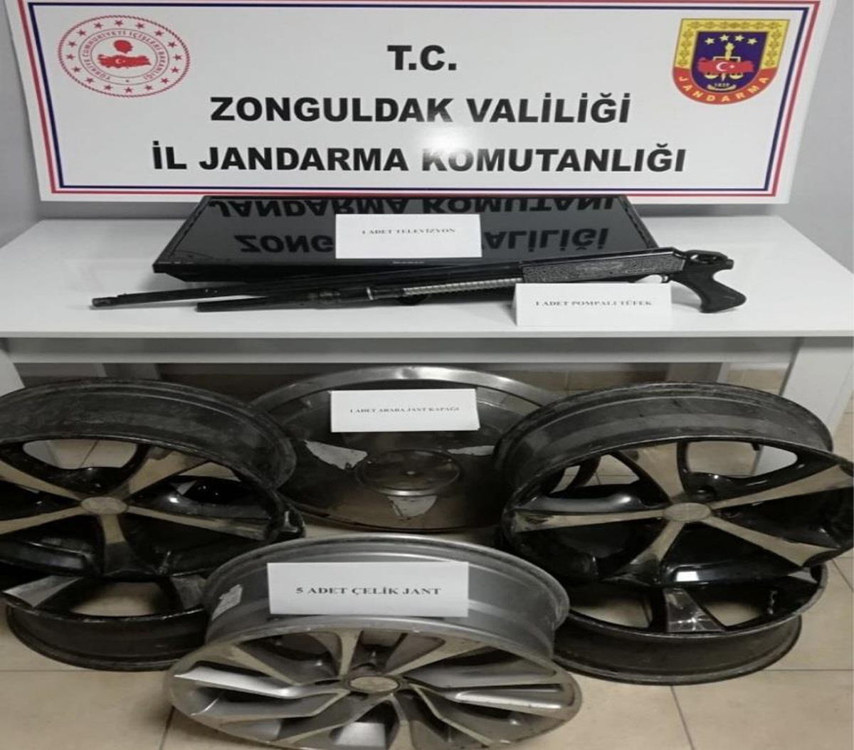Zonguldak\'ta yakalanan 2 hırsızlık şüphelisi tutuklandı
