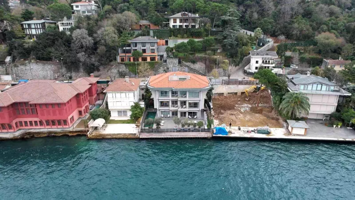 Abramoviç\'in Beykoz\'da kiraladığı yalı havadan görüntülendi