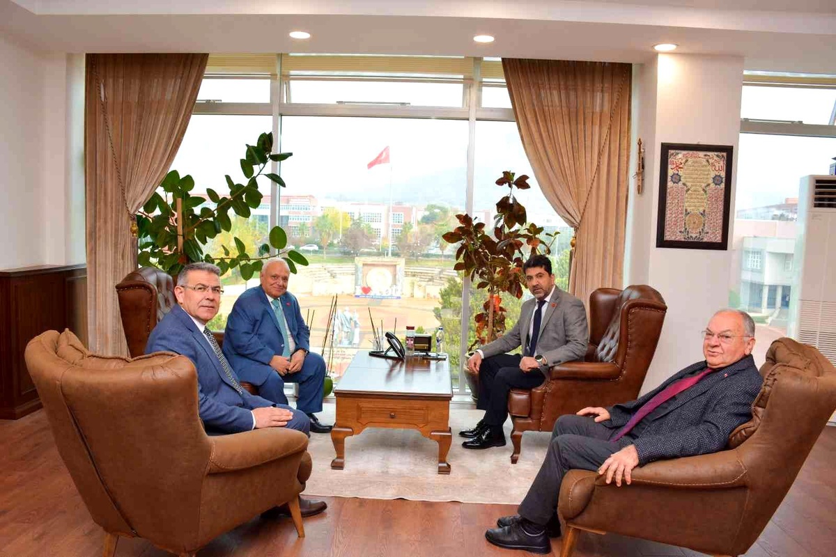ADÜ Rektörü Aldemir, eski bakan Koç\'u ağırladı