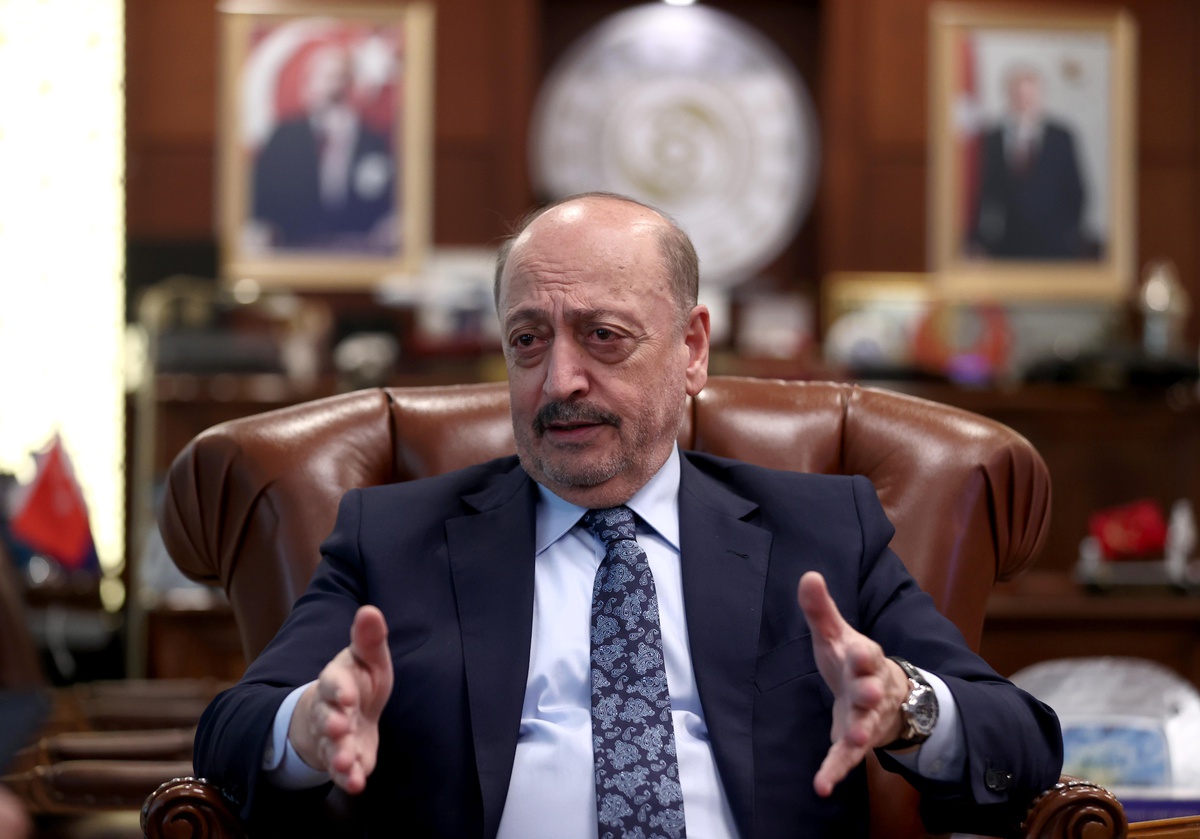 Çalışma ve Sosyal Güvenlik Bakanı Bilgin: "(Asgari ücret) Emekçileri enflasyona ezdirmeyeceğiz.