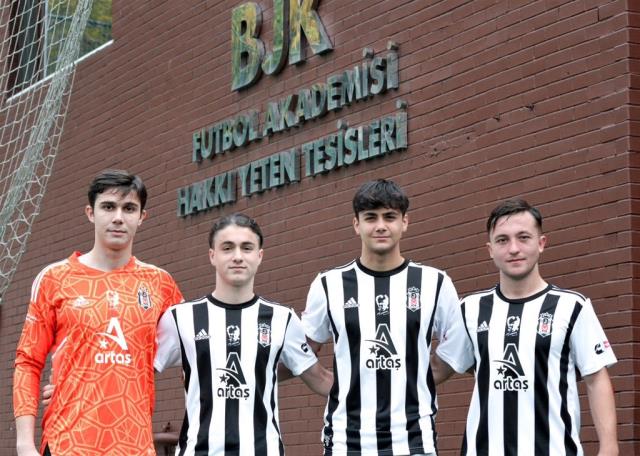 Çılgın proje hayata geçti! Beşiktaş'tan sessiz sedasız 4 yeni transfer