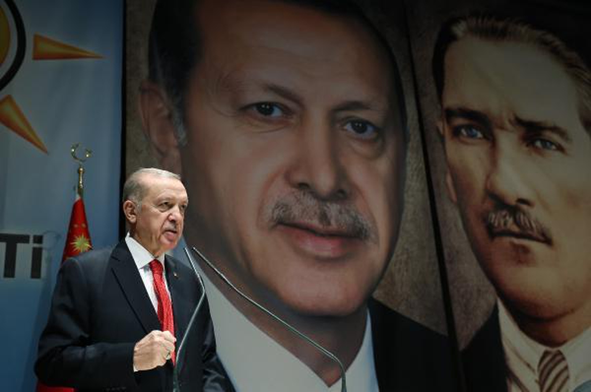 Cumhurbaşkanı Erdoğan: Buradan bol bol masada toplanıp dağılmak çıkar (2)