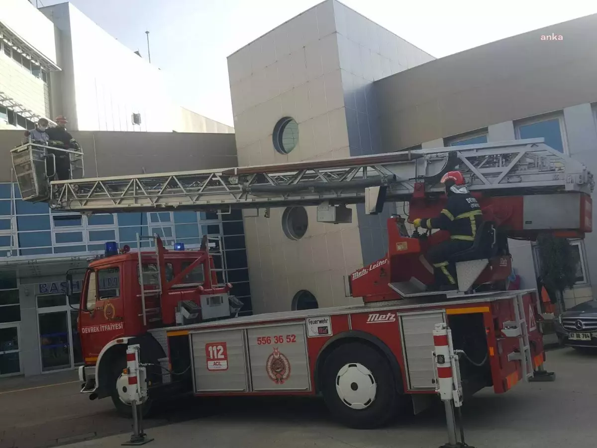 Devrek Belediyesi İtfaiyesinden Deprem ve Yangın Tatbikatı