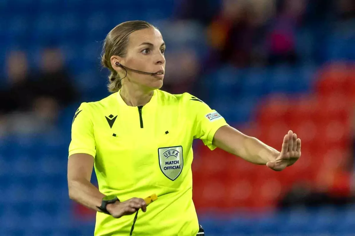 Dünya Kupası\'nda ilk kadın hakem, Frappart