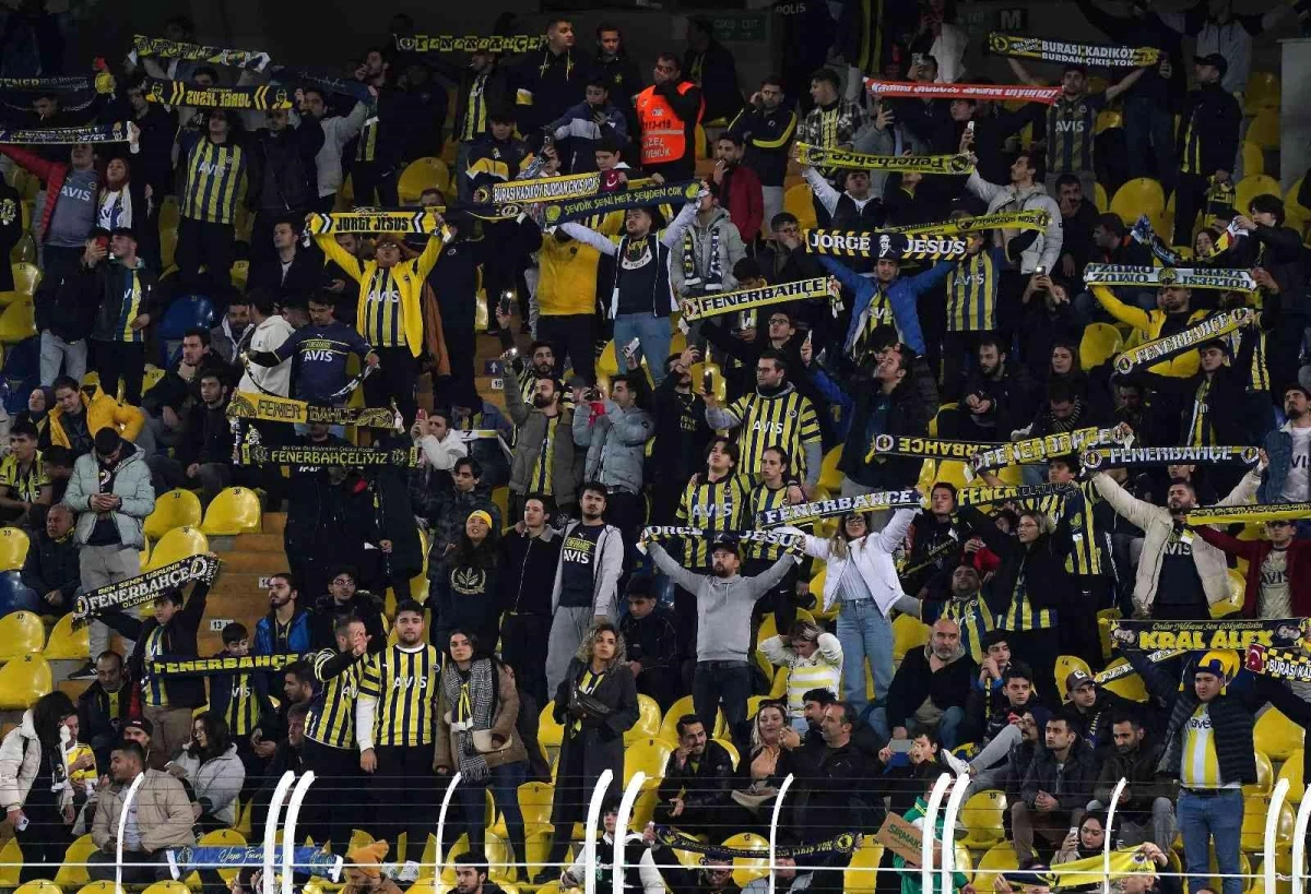 Fenerbahçe, Rayo Vallecano\'yu 3-1 mağlup etti
