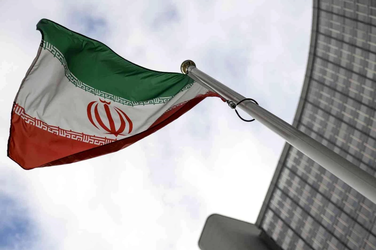 Fransa\'nın Tahran Büyükelçisi İran Dışişleri Bakanlığı\'na çağrıldı
