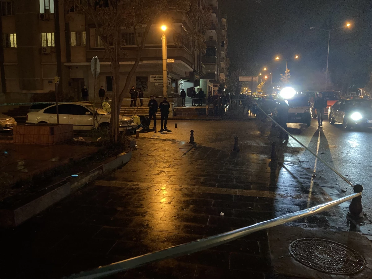 GAZİANTEP - Silahlı kavgada 2\'si ağır 5 kişi yaralandı