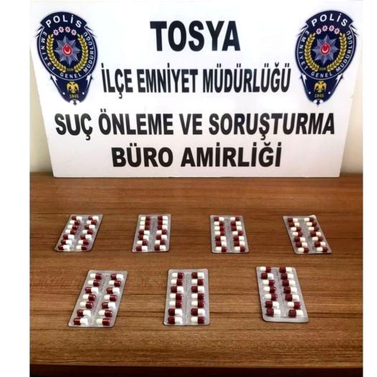 Kastamonu\'da 98 adet sentetik ecza hap ele geçirildi