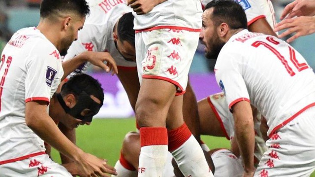 Kaybetseler canları daha az yanardı! Dünya Kupası'nın favorisini yendiler ama sevinemediler Kaybetseler canları daha az yanardı! Dünya Kupası'nın favorisini yendiler ama sevinemediler