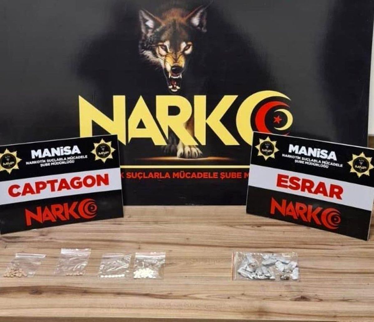 Manisa\'da yabancı uyruklu şahsın üzerinden uyuşturucu çıktı