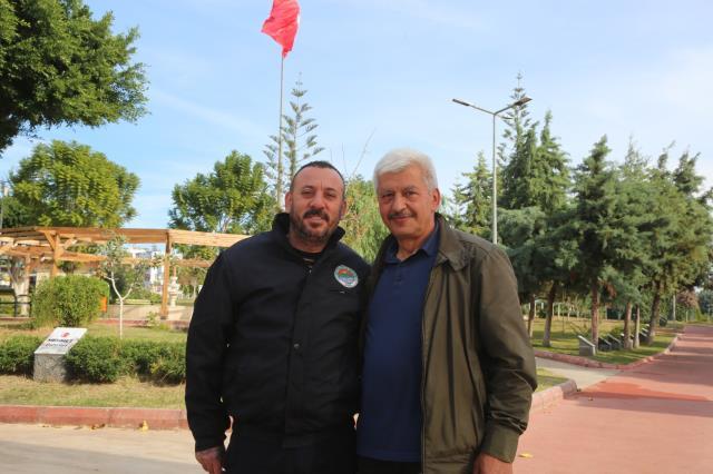 Temizlik yaparken bulduğu cüzdandan 100 bin TL çıktı, tereddüt etmeden tek bir şey yaptı Temizlik yaparken bulduğu cüzdandan 100 bin TL çıktı, tereddüt etmeden tek bir şey yaptı