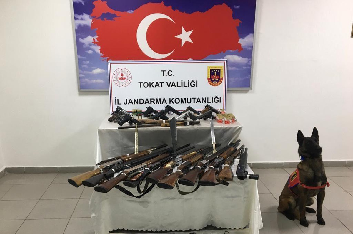 Tokat merkezli silah kaçakçılığı operasyonunda 16 şüpheli yakalandı