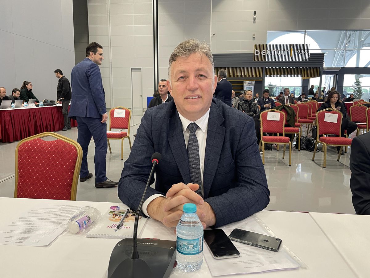 Ulaştırma ve Altyapı Bakanlığı temsilcisi Yücel, İstanbul\'daki taksi teklifine şartlı onay vereceklerini açıkladı Açıklaması