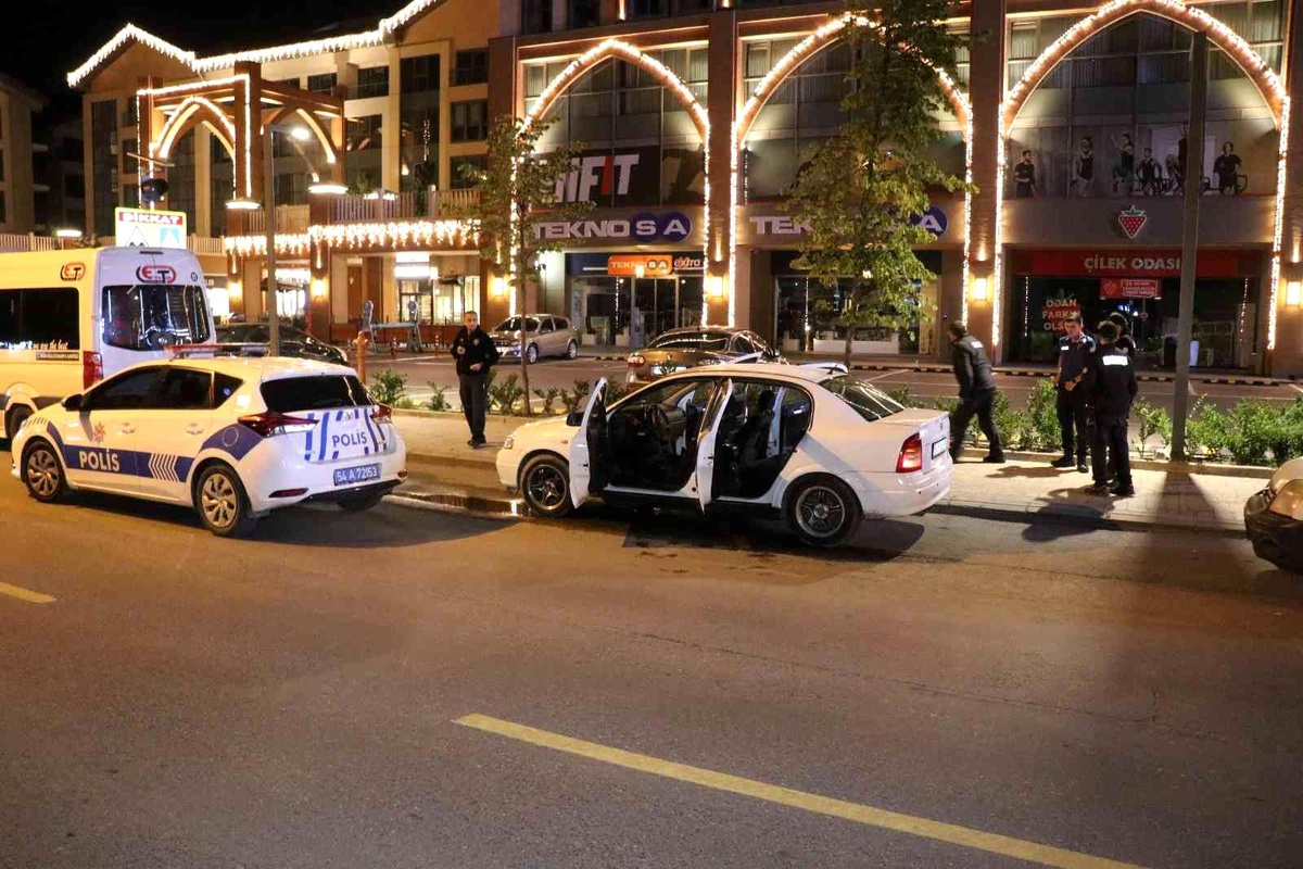 AVM önünde bir kişinin öldüğü silahlı kavganın şüphelisi Gürcistan\'da yakalandı