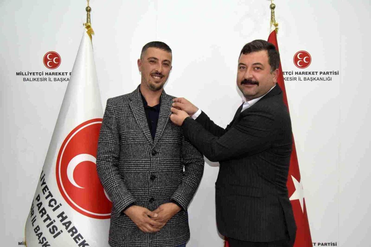 Balıkesir MHP\'ye yeni katılımlar sürüyor