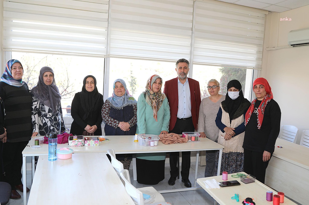 Bayraklı Belediyesi\'nden 51 Branşta Kurs İmkanı