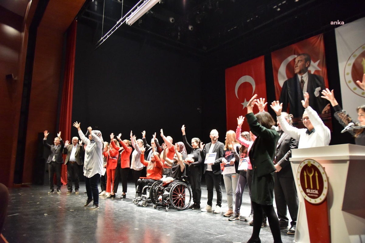 Bilecik\'te Engelsiz Yaşam Zirvesi