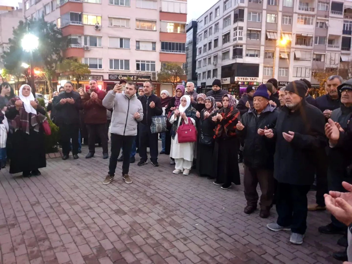 Kırklareli\'nde umre yolcuları dualarla uğurlandı