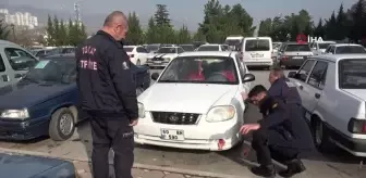 Otomobilin motor kısmına girdi, dönerin kokusunu alınca çıktı