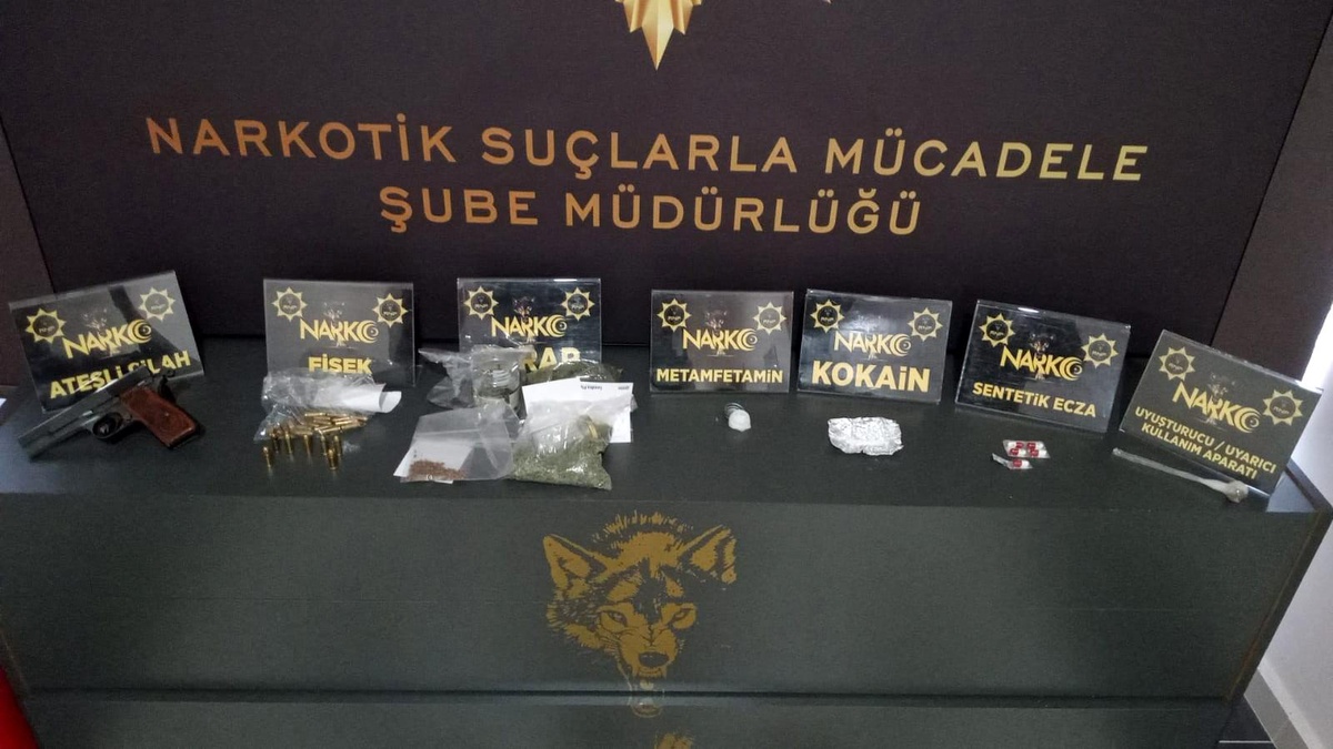 Rize\'de uyuşturucu operasyonu: 3 gözaltı