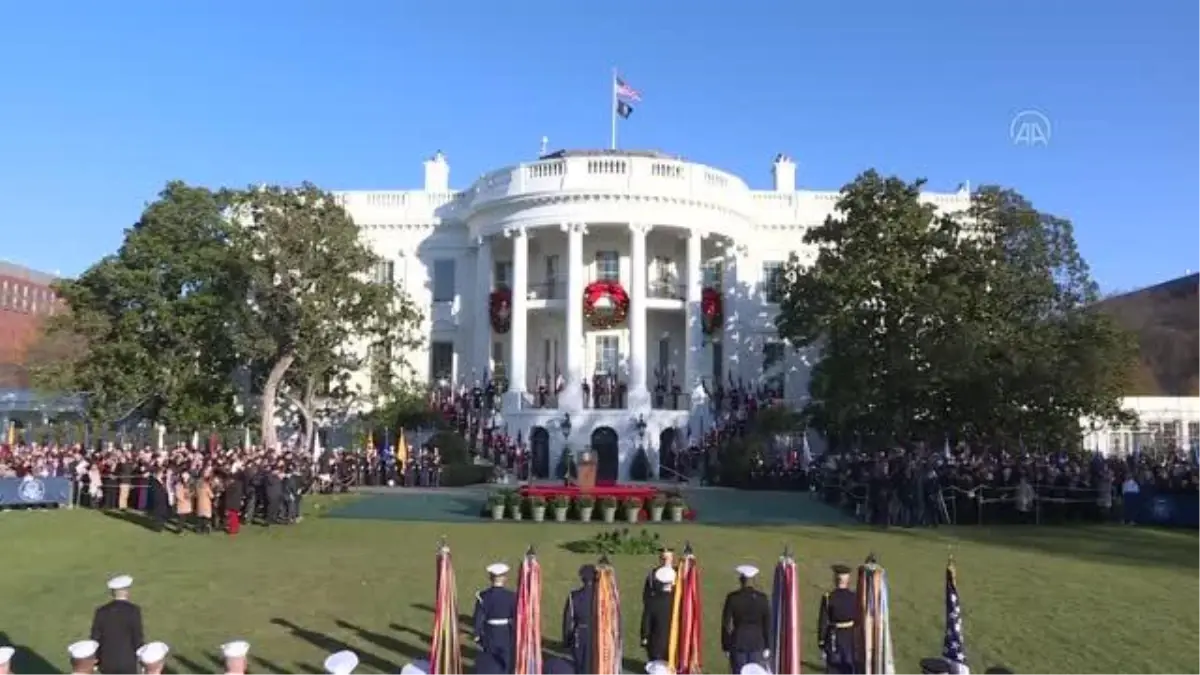 WASHINGTON - Biden, dönemindeki ilk devlet ziyaretini yapan Macron\'u resmi törenle karşıladı (1)