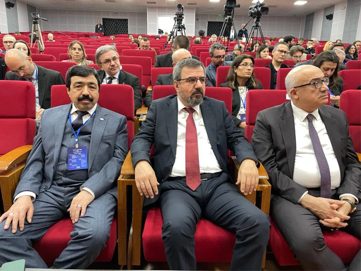 "Yükseköğretimde Uluslararasılaşma İstişare Toplantısı" İzmir\'de yapıldı