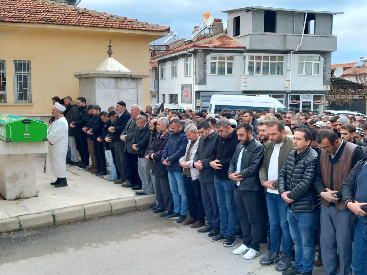 Afyonkarahisar\'da bıçaklı kavgada yaralanan kişi öldü