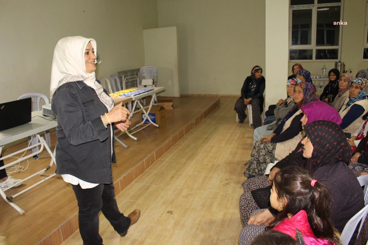Antalya Büyükşehir\'den Elmalılı Kadın Çiftçilere Eğitim