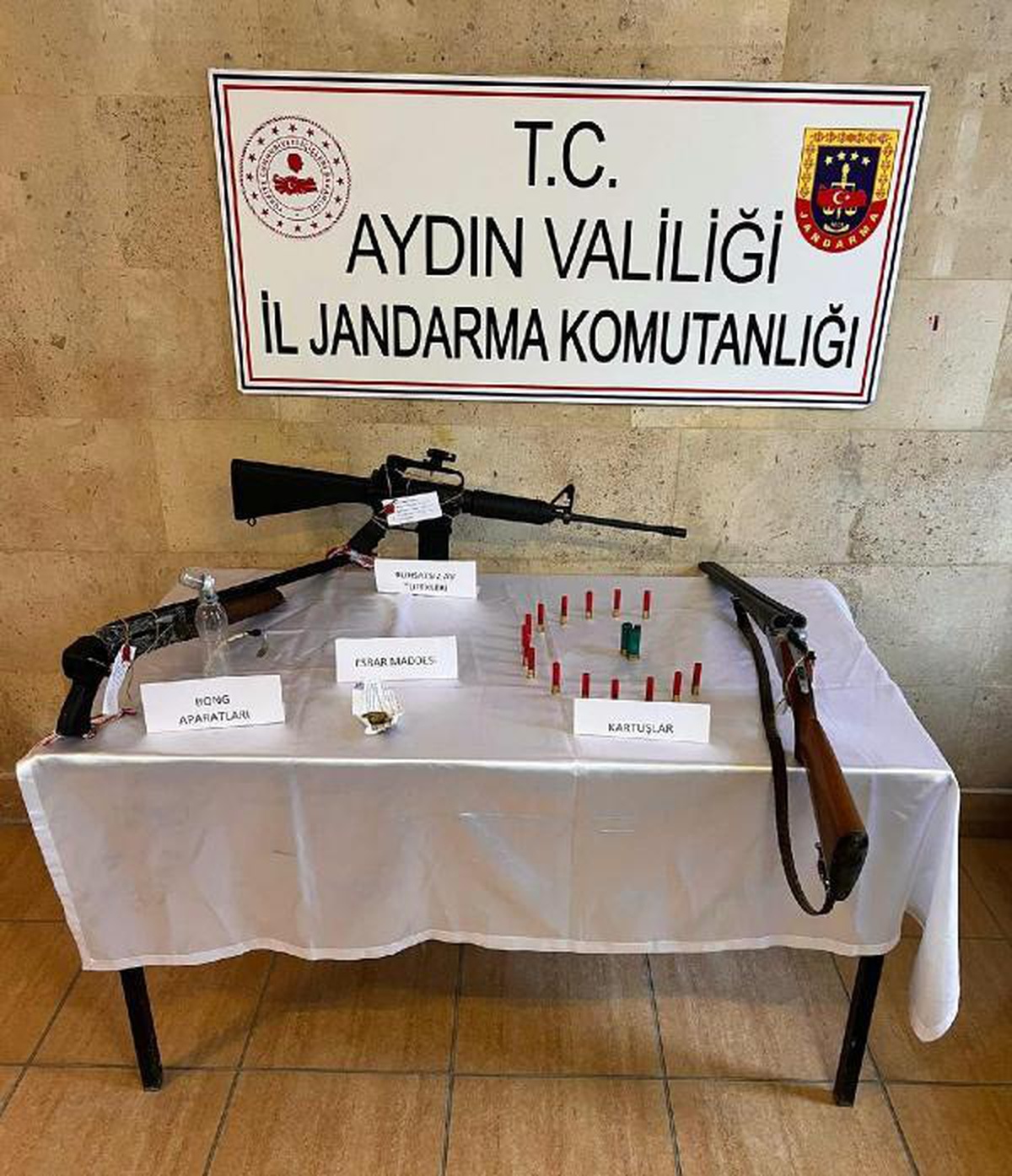 Aydın\'da uyuşturucu operasyonuna 4 gözaltı