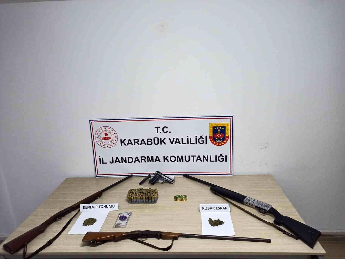 Jandarmadan uyuşturucu operasyonu: 2 gözaltı
