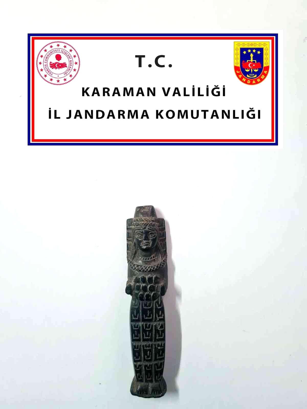 Karaman\'da Roma dönemine ait heykel ele geçirildi