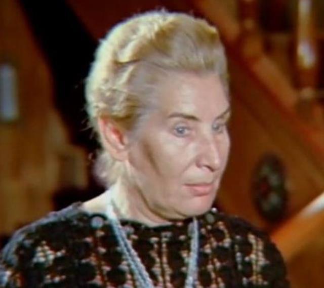 Yeşilçam'ın cefakar annesiydi! Meğer 2 oğlu da kendisi kadar ünlüymüş