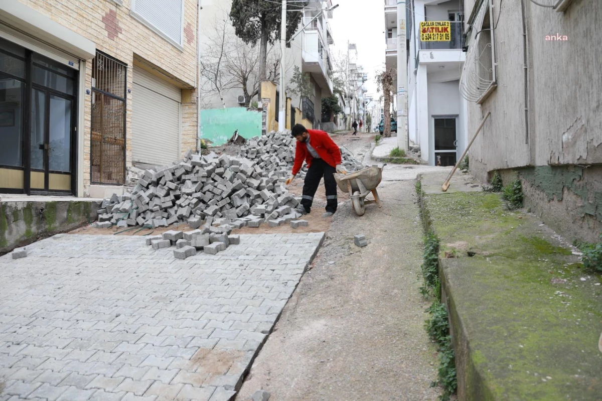 Bayraklı\'nın Sokakları Kilit Parke ile Yenileniyor