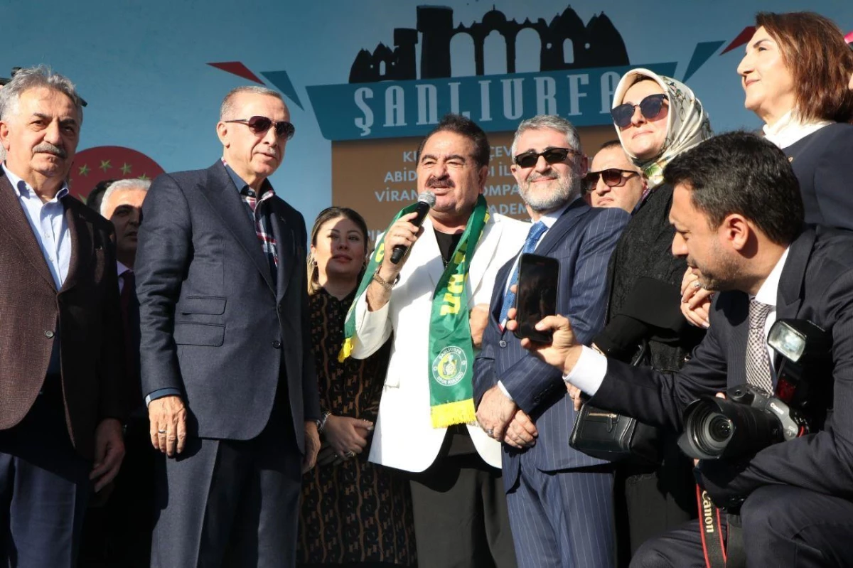 Cumhurbaşkanı Erdoğan\'ın Şanlıurfa mitingine katılan İbrahim Tatlıses: Son nefesime kadar cumhurbaşkanımızın yanındayım
