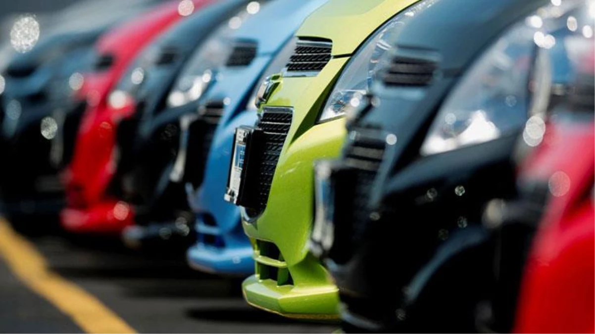Kasım ayında en çok satılan otomobiller belli oldu! Toyota\'nın dev yükselişi dikkat çekti