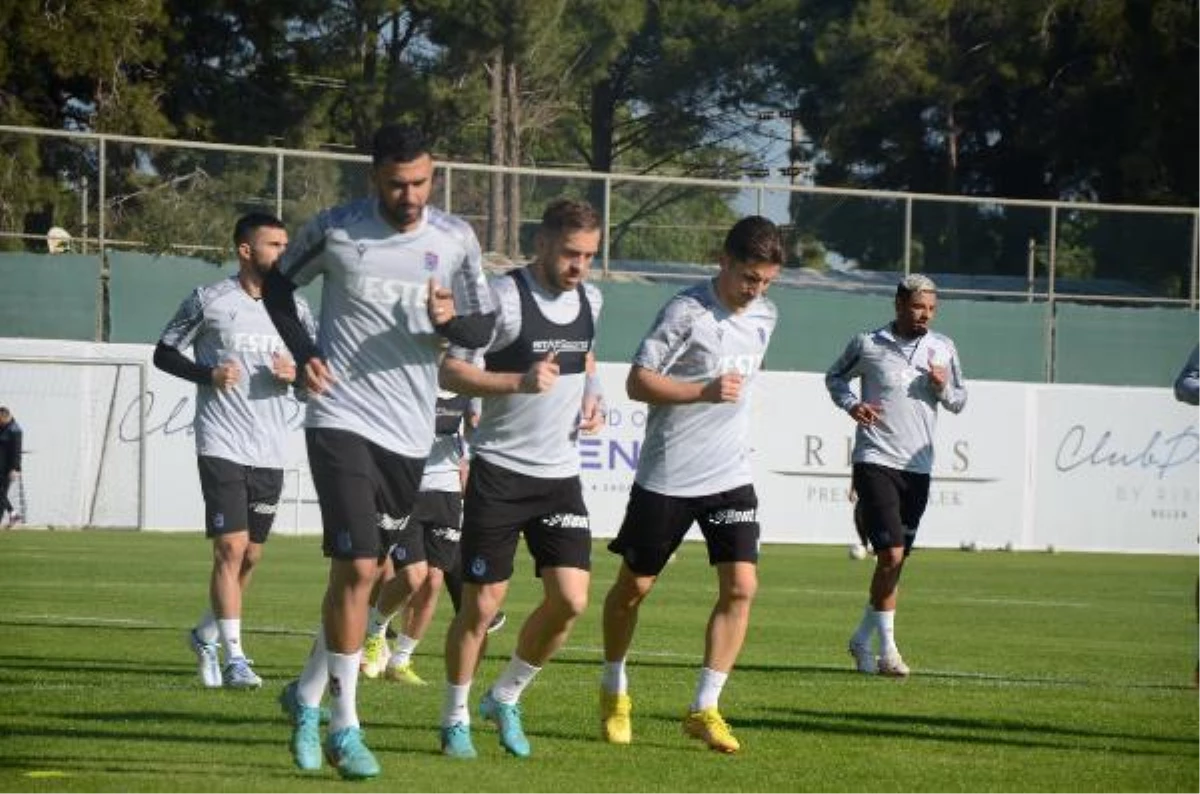 Trabzonspor, çalışmalarını Antalya kampında sürdürüyor