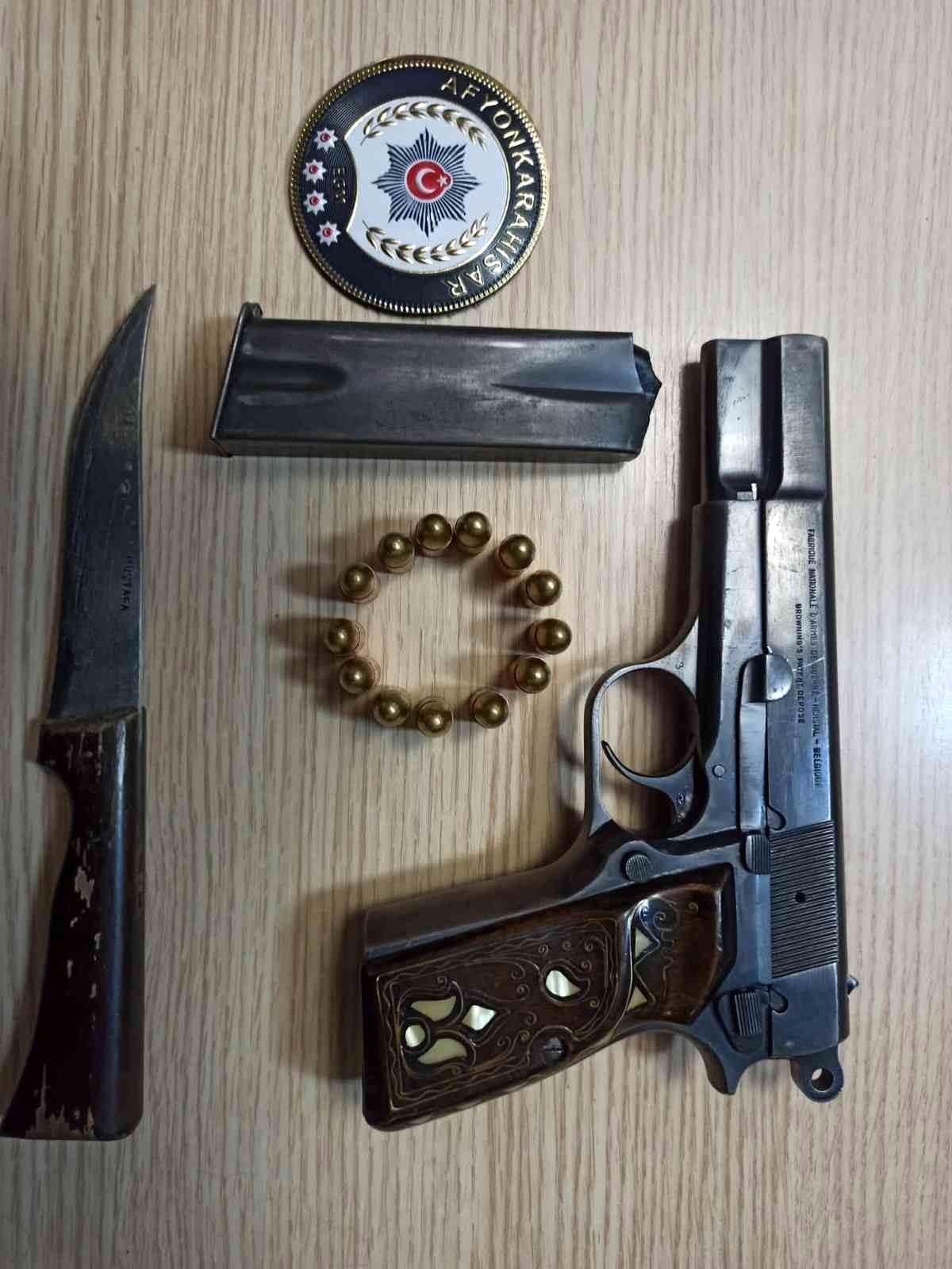 Afyonkarahisar polisinden \'şok\' uygulama