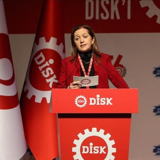 DİSK asgari ücret talebini açıkladı: Net 13 bin 200 TL olmalı, enflasyon tek haneye düşene kadar yılda 4 kez güncellemeli DİSK asgari ücret talebini açıkladı: Net 13 bin 200 TL olmalı, enflasyon tek haneye düşene kadar yılda 4 kez güncellemeli
