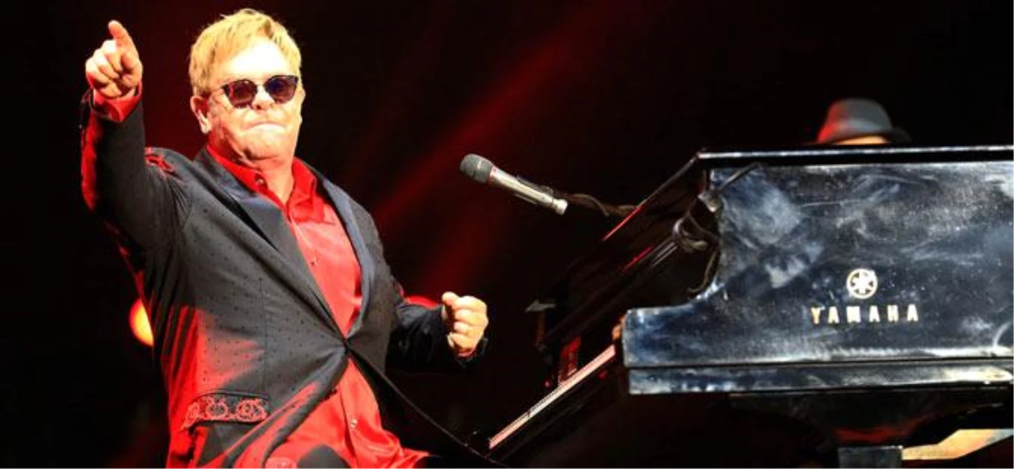 Elton John... MÜZİĞE VEDA EDİYOR!