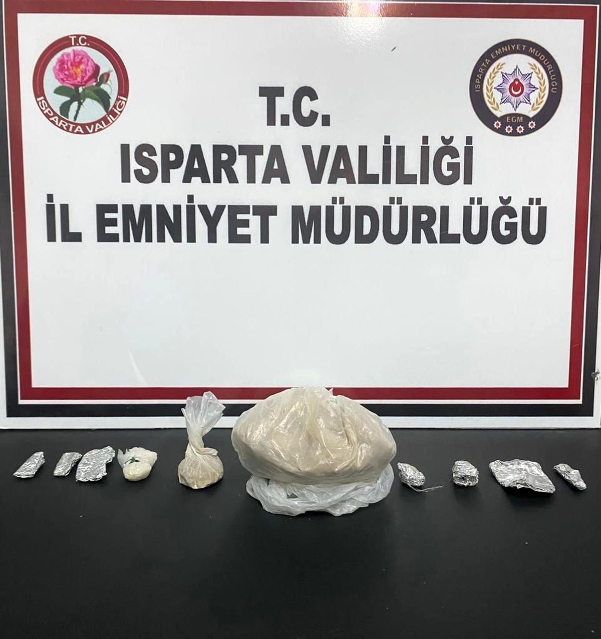 Isparta\'da uyuşturucudan 2 kişi tutuklandı