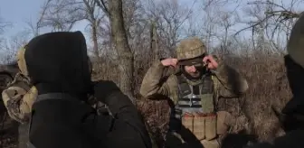 Ukrayna Ordusuna bağlı birliklerin, şiddetli çatışmaların yaşandığı Donbas'taki bekleyişi AA tarafından görüntülendi