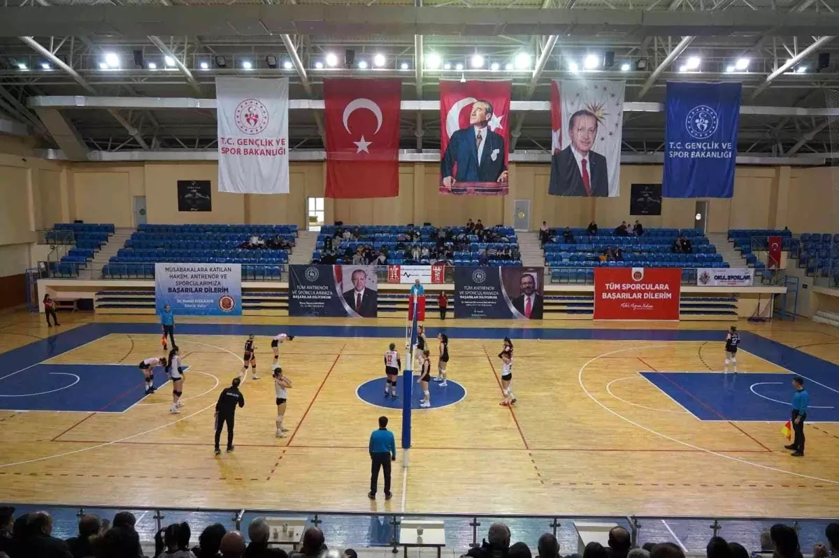 Bilecik Belediye Spor Kadın Voleybol Takımı : 3 Ada Spor: 0