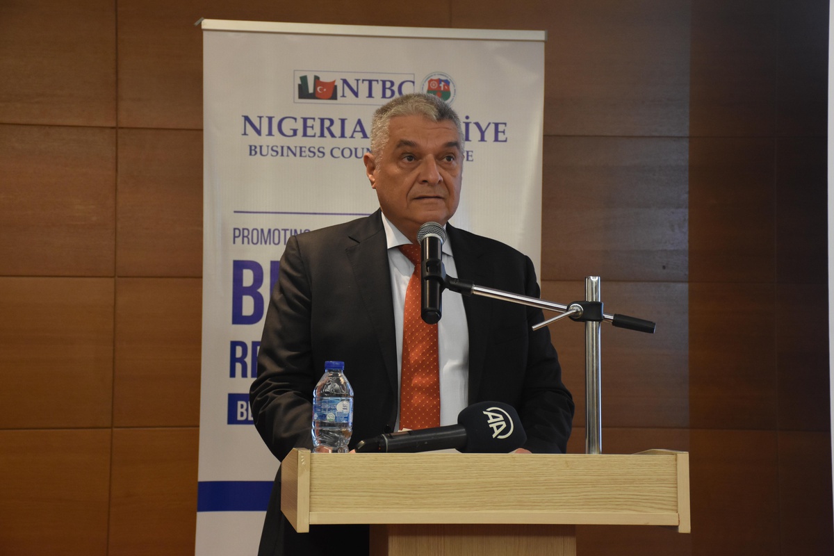 Türk ve Nijeryalı iş insanları, Abuja\'da düzenlenen resepsiyonda bir araya geldi