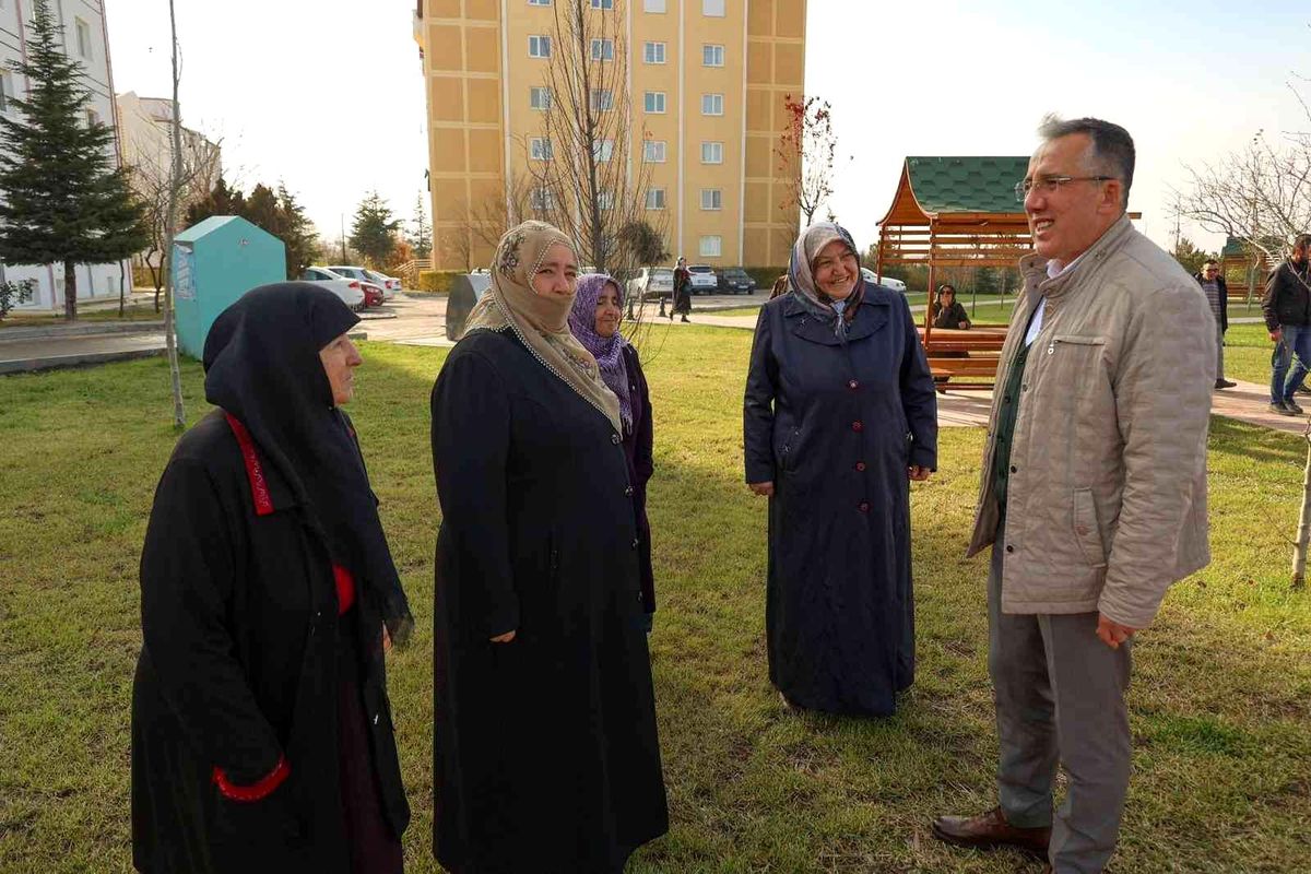 Belediye Başkanı Savran vatandaşlarla dev parkta bir araya geldi, yeni müjde verdi