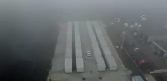 Depremzedelere konteynerler teslim ediliyor