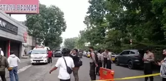 Endonezya'da polis merkezine bombalı saldırı